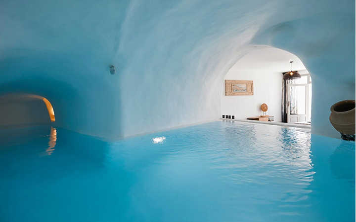 2 Bedroom Villa With Private Indoor Cave Pool