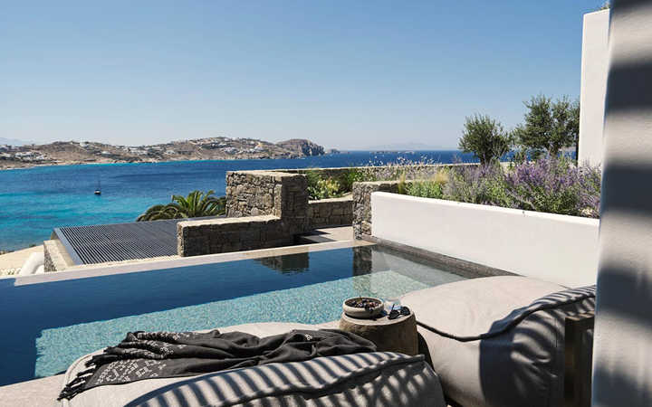 Deluxe Suite with Sea View & Private Pool - 32m²