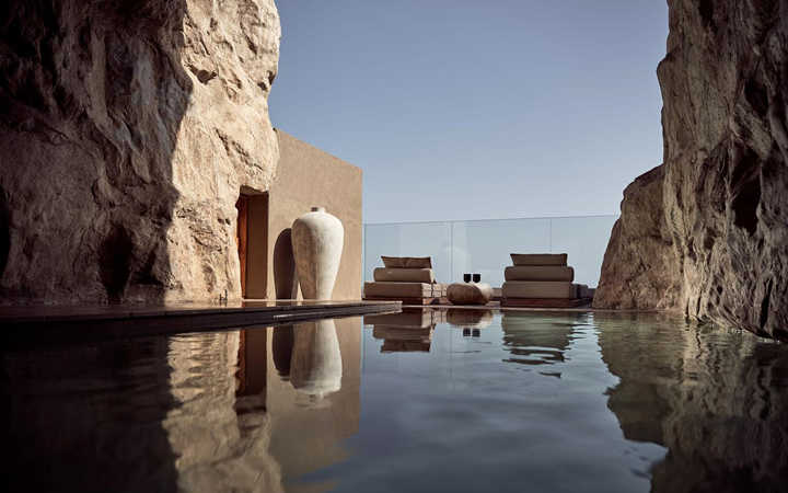 Cave Suite (Sea View with Private Pool)